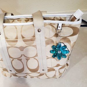 Euc Coach Kyra Daisy Rare Khaki Handbag Tote Purse